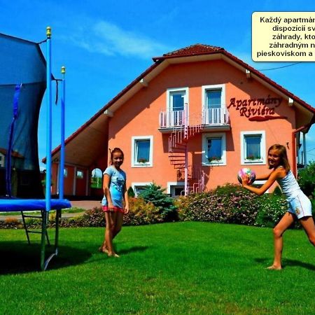 Apartmany Riviera A Chalupa Riviera Liptov, Besenova Exterior photo